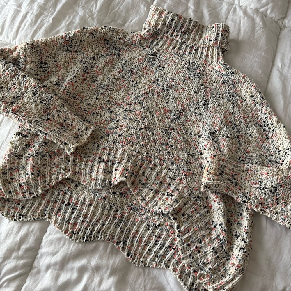 Cozy Multicolor Turtleneck Sweater Size L